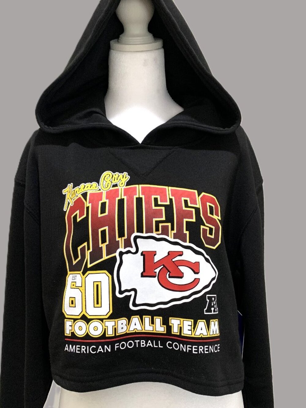 Brand New NFL Kansas City Chiefs Black Graphic Hoodie Women Long Sleeves Size M